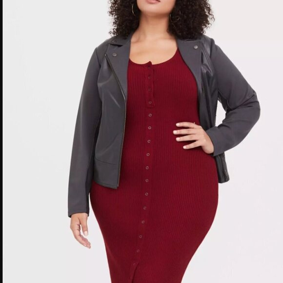 Torrid  Plus Size Midi Rib Knit Snap Front Dress BIKING RED 3x 22 24 PLUS - Picture 2 of 11